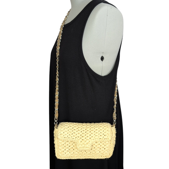 Caterina Bertini woven shoulder bag, magnetic closure, gold chain strap - Picture 2 of 13
